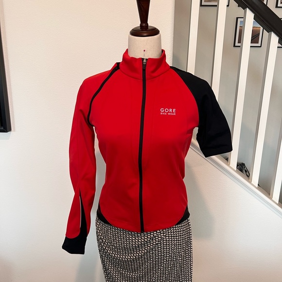 Gore convertible bike wear woman’s nwot top size small removable sleeves - Picture 5 of 16